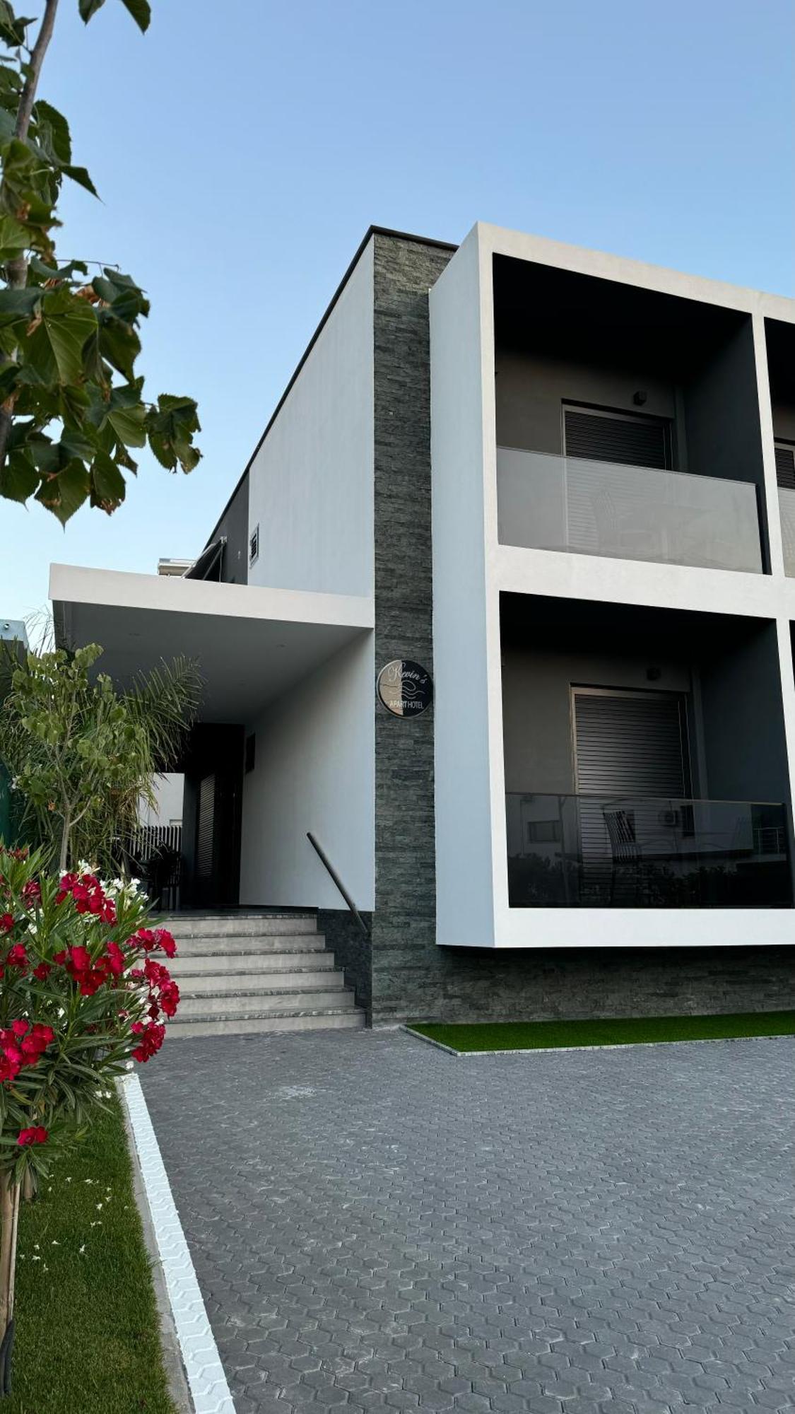 Kevin'S Aparthotel Vlorë Exteriér fotografie